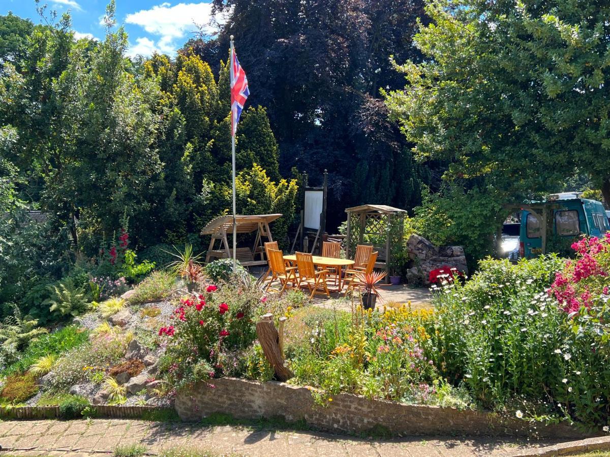 Bed & Breakfast Bedford 4*